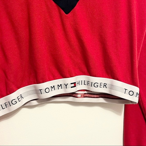 Tommy Hilfiger V Neck Crop Hoodie Sweater - Picture 2 of 10